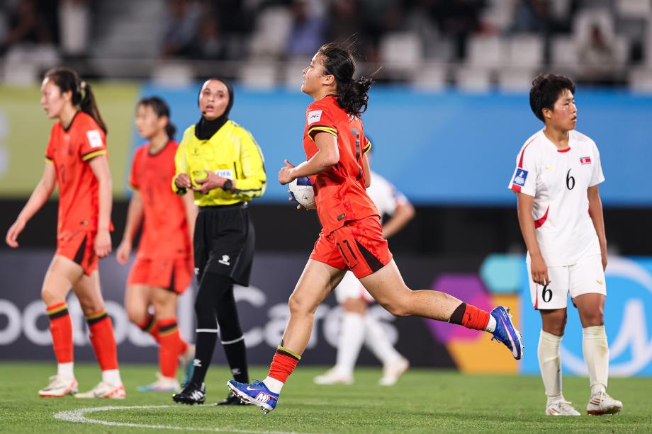完美世界电竞-U17女足亚洲杯：刘雨希双响 中国队2-4朝鲜无缘决赛